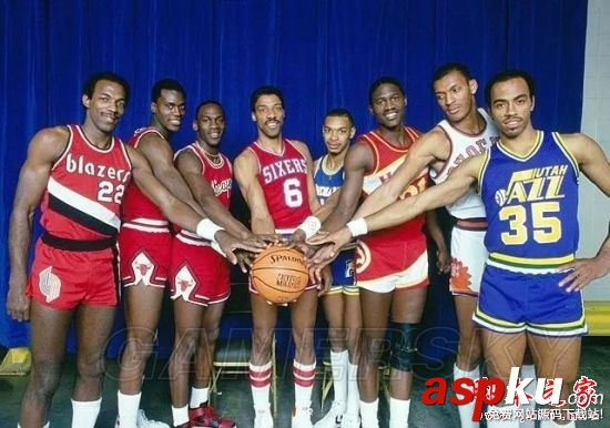 NBA2K18,罚球线,起跳,扣篮