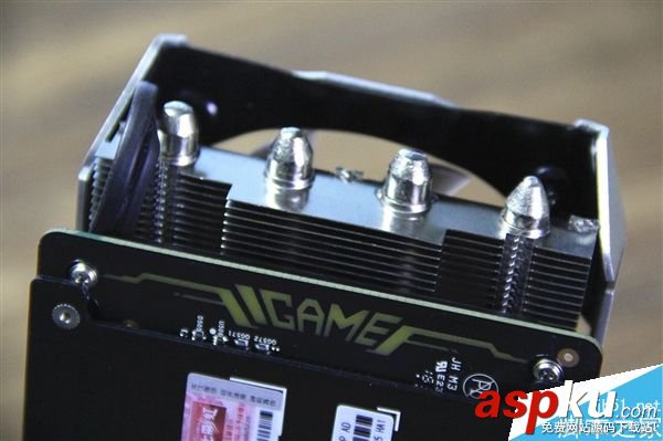 七彩虹,iGame1070,显卡