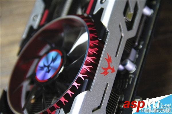 七彩虹,iGame1070,显卡