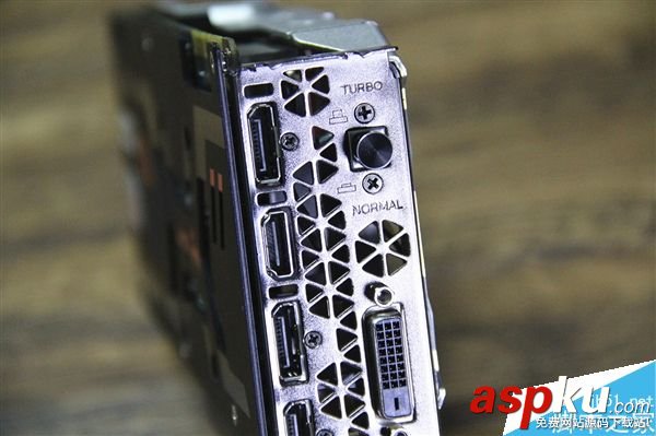 七彩虹,iGame1070,显卡
