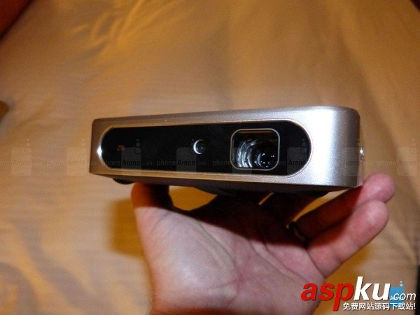中兴Spro2,微型投影仪