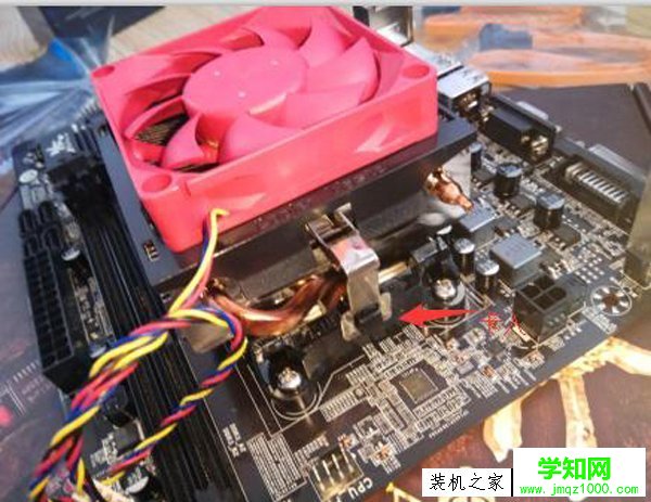 AMD CPU及CPU散热器的安装方法 AMD的处理器与风扇安装图解教程、