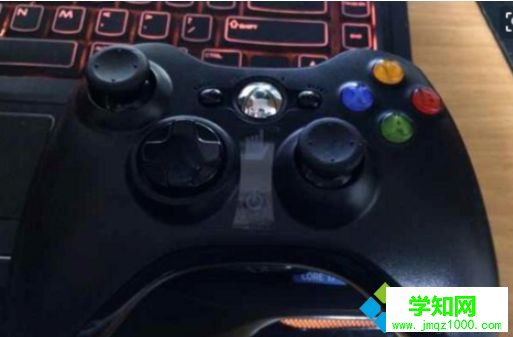 xbox360无线手柄怎么连接win10？xbox360手柄连接电脑win10的方法