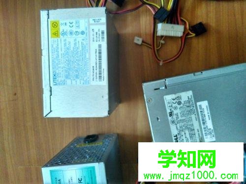 查看台式电脑电源额定功率的方法