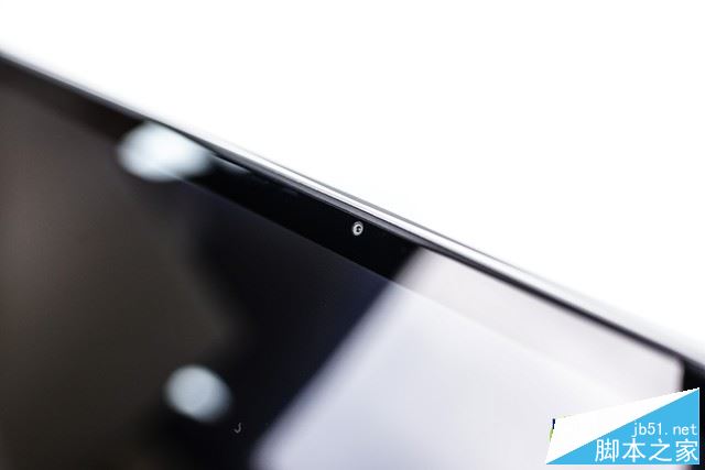 联想yoga720怎么样？联想YOGA 720轻薄时尚笔记本全面深度评测+拆机图