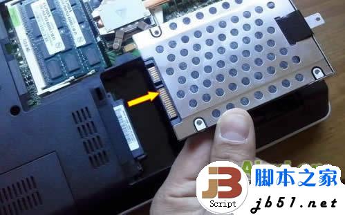 remove-laptop-parts-05.jpg
