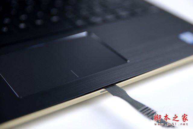 戴尔造梦5000轻便版内部做工怎么样？戴尔造梦5000轻装版拆解评测