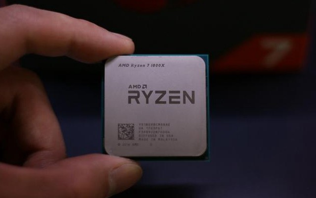 媲美i7高端处理器 锐龙AMD Ryzen7 1800X开箱图赏(附评测)