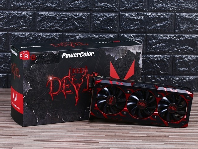 媲美GTX1080 迪兰Devil RX VEGA 56评测 