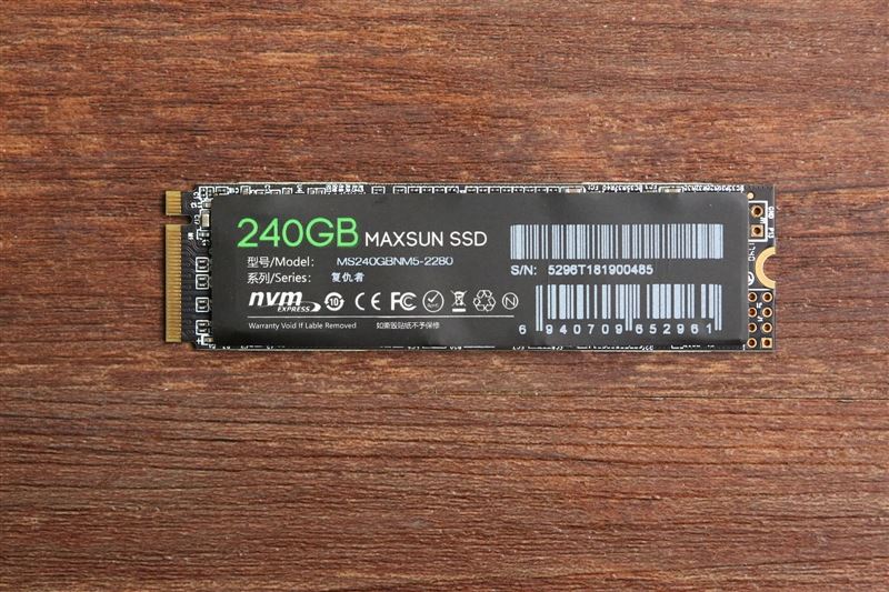 459元！铭�复仇者NM5 240GB评测:低价不低质的NVMe SSD