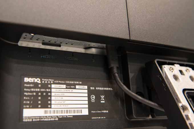 电竞电影多功能新宠，BenQ 高质感4K HDRi萤幕– EW3280U开箱