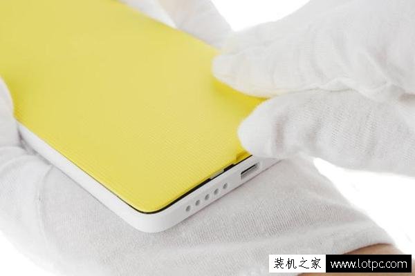 坚果手机内部做工怎么样？坚果手机拆机图解教程 