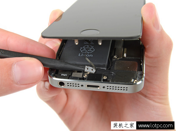 苹果iPhone 5s怎么更换听筒？苹果iPhone 5s拆机更换听筒图文教程