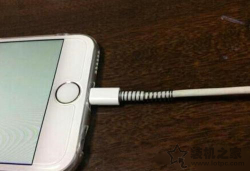 苹果数据线接口处容易裂开怎么办？解决苹果数据线开裂办法！