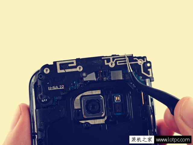 三星s7内部做工怎么样？ 三星galaxy s7拆机图解教程及评测