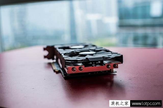 RX580显卡性能如何？AMD Radeon RX580显卡性能测试