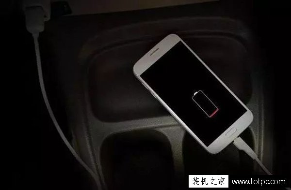 90%的人都会有的手机充电误区 影响手机电池寿命