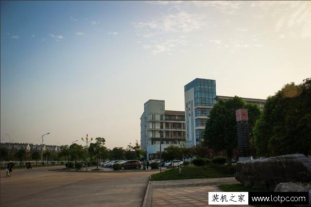 如何用电脑鉴别一张图片或者照片有没有被PS处理过
