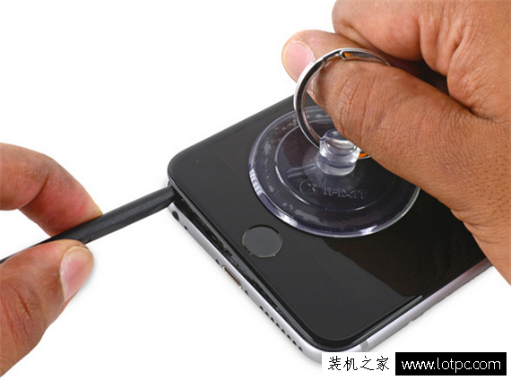 iphone 6s plus怎么更换电池？iphone 6s plus更换电池图解教程
