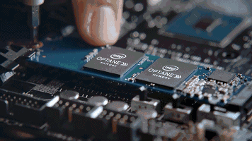 傲腾内存怎么安装？技嘉200系主板安装intel傲腾内存图解教程
