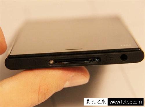 小米3怎么更换电池 小米3手机拆机更换电池教程图解