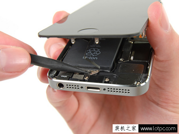 苹果iPhone 5s怎么更换听筒？苹果iPhone 5s拆机更换听筒图文教程