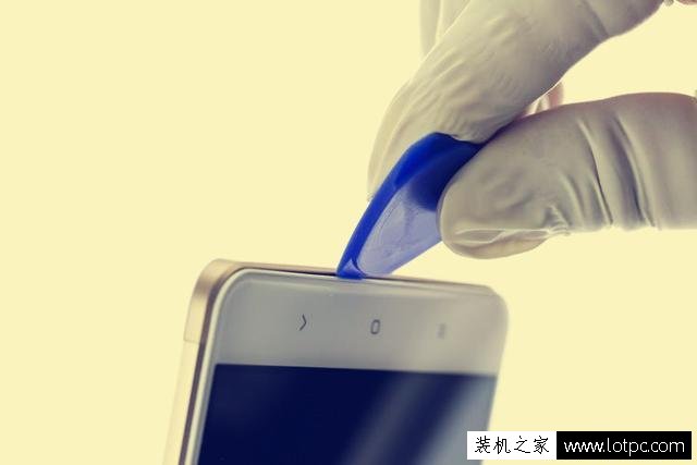 小米max拆机图解教程 小米max手机拆解做工评测