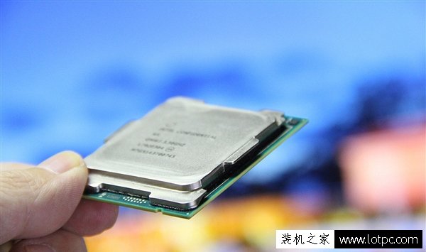 i9-7900X/7920X配什么主板好？i9-7920X/7900X主板搭配与参数详解