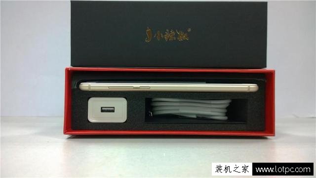 小辣椒X7手机开箱到拆解全过程 小辣椒X7拆机图解教程以及评测