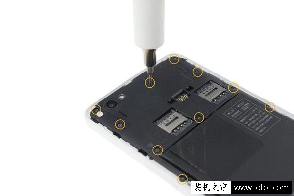 坚果手机内部做工怎么样？坚果手机拆机图解教程 