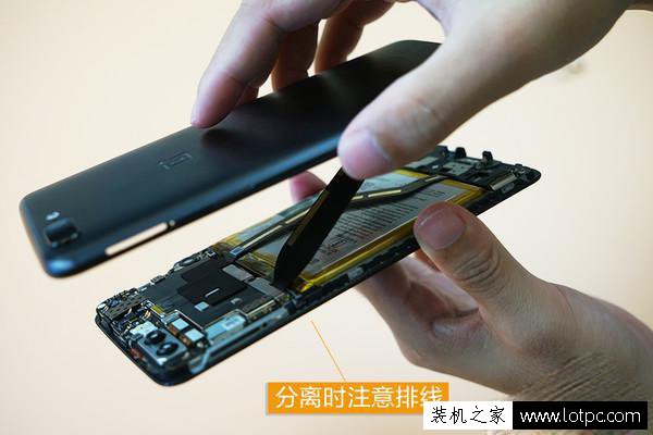 一加5手机怎么拆机？一加5手机拆解全过程图文教程