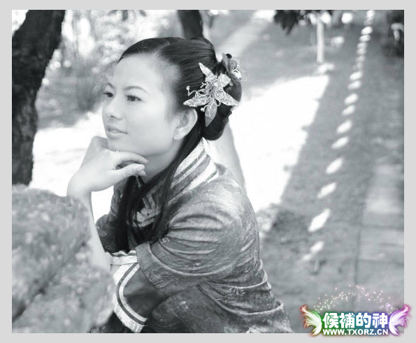 photoshop鼠绘教程:钢笔工具上色教程_webjx.com