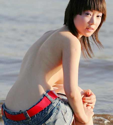 photoshop教程:为美女添加漂亮的纹身图案_webjx.com